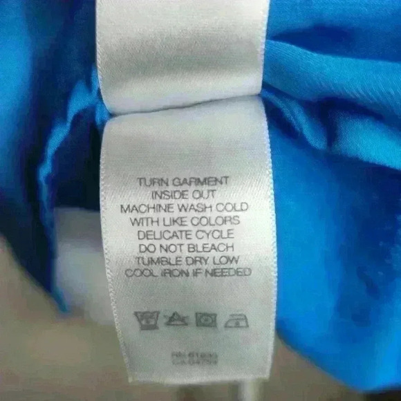 Kenneth Cole Reaction women's royal blue sleeveless blouse size large - Picture 6 of 7